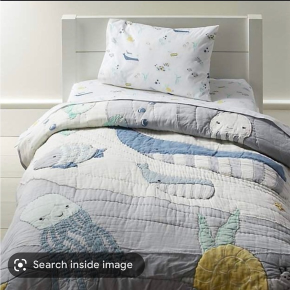 Crate&Barrel Other - Crate and Barrel toddler Sheet set